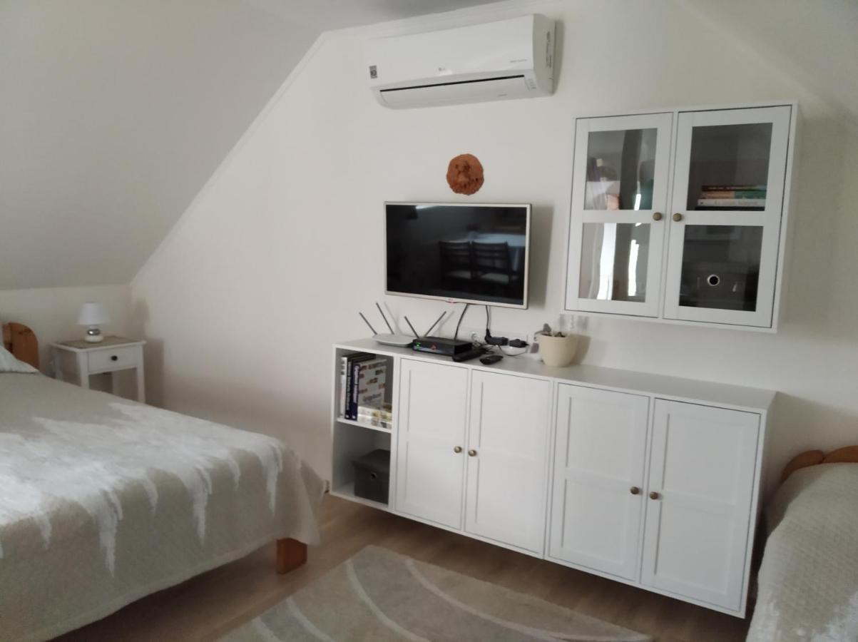 Golya Vendeghaz Appartement Tiszaug Buitenkant foto