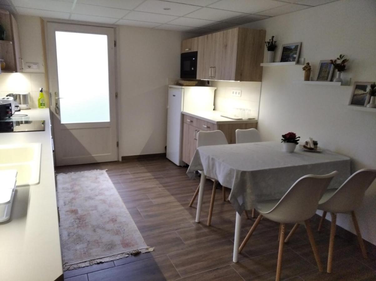 Golya Vendeghaz Appartement Tiszaug Buitenkant foto