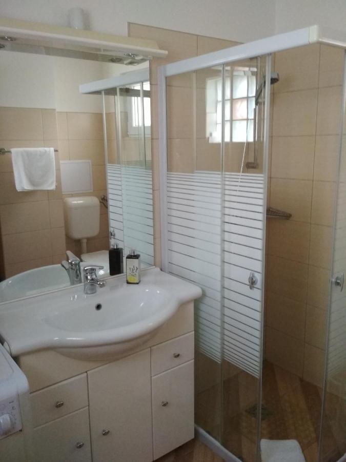 Golya Vendeghaz Appartement Tiszaug Buitenkant foto